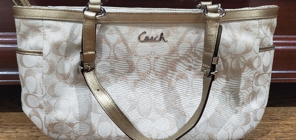 Coach Purse with Wallet - Picture 1 of 4